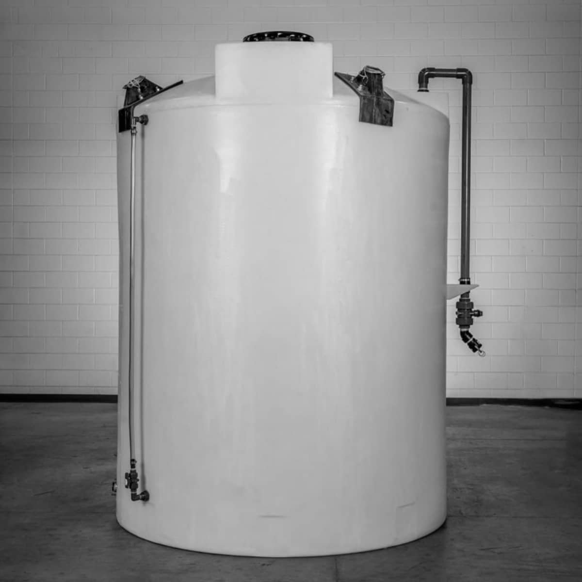 What Makes a Reliable Chemical Storage Tank? Inside the Assmann Process